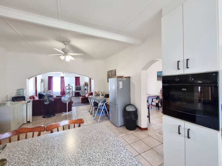 3 Bedroom Property for Sale in Sandbaai Western Cape